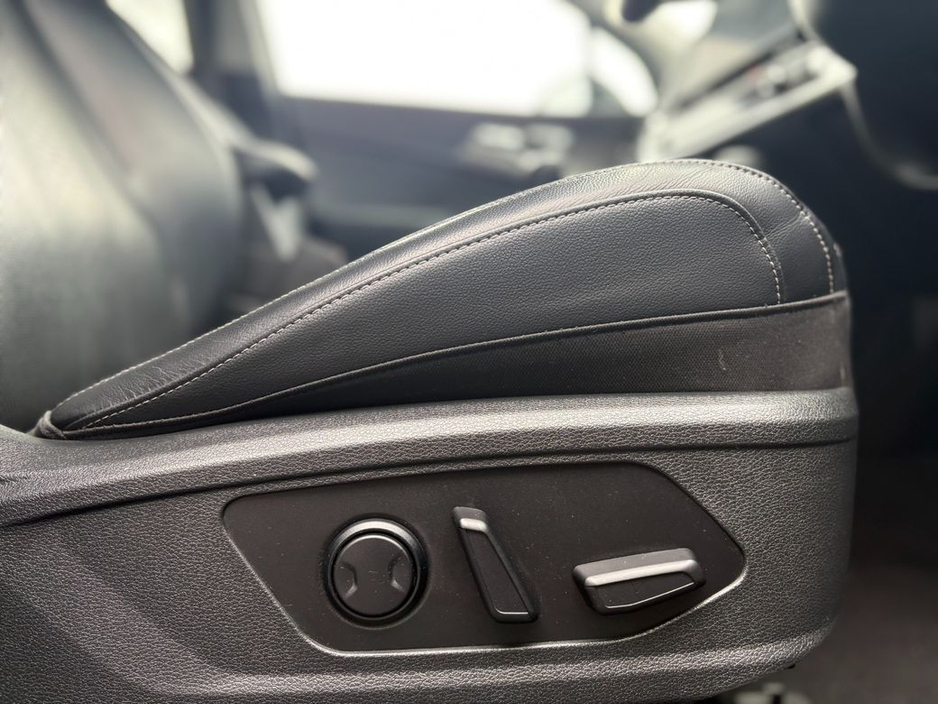 2024 Kia Sportage - image 7