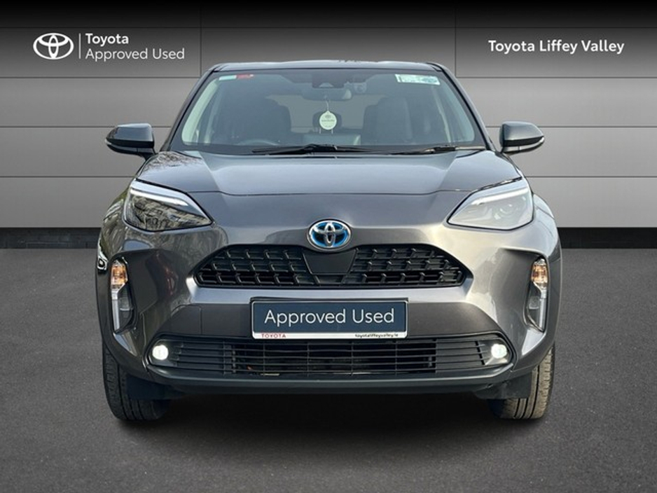 2024 Toyota Yaris Cross - image 5