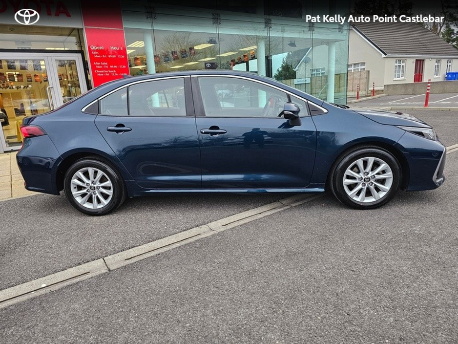 2023 Toyota Corolla COROLLA LUNA SALOON €27,900