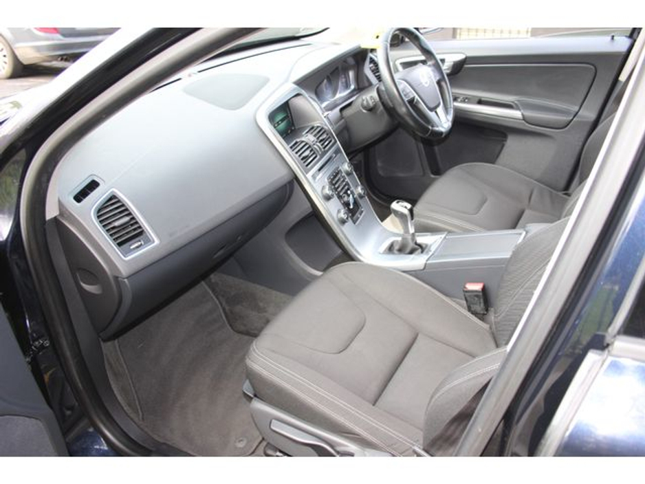 2017 Volvo XC60 D3 FWD ES 5DR new NCT ! €12,950