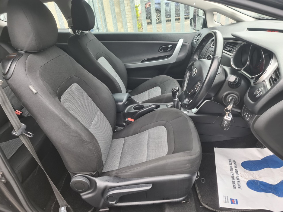 2016 Kia pro_ceed - image 8