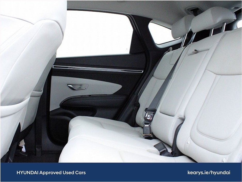 2022 Hyundai Tucson - image 7
