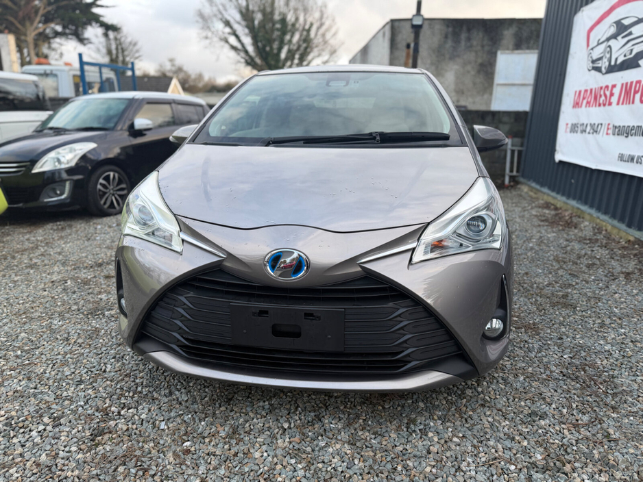 2017 Toyota Vitz Hybrid Luna €11,900