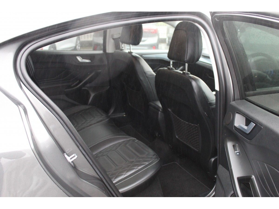 2024 Ford Focus - image 13