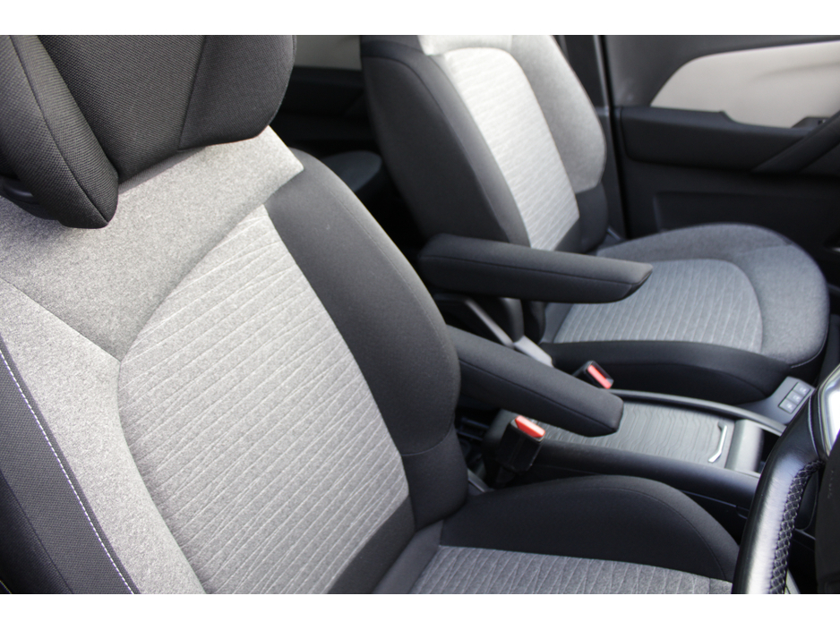 2018 Citroen C4 Picasso - image 11