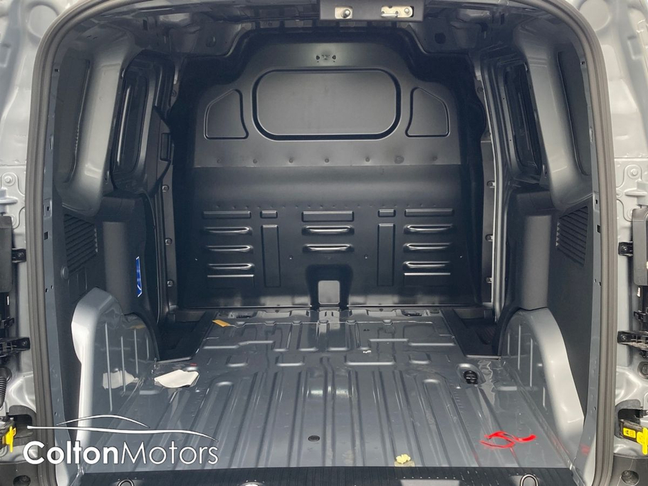 2026 Ford Transit Courier - image 16