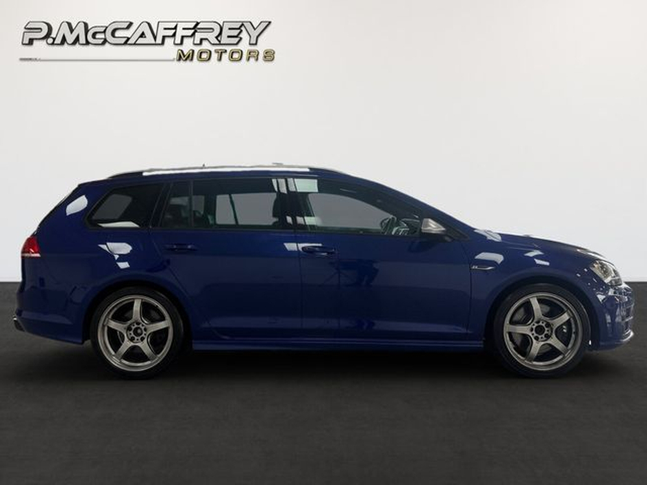 2016 Volkswagen Golf - image 4