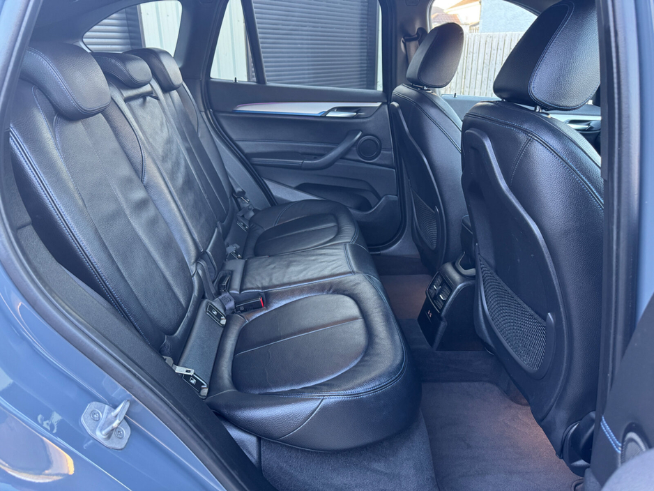 2021 BMW X1 - image 18