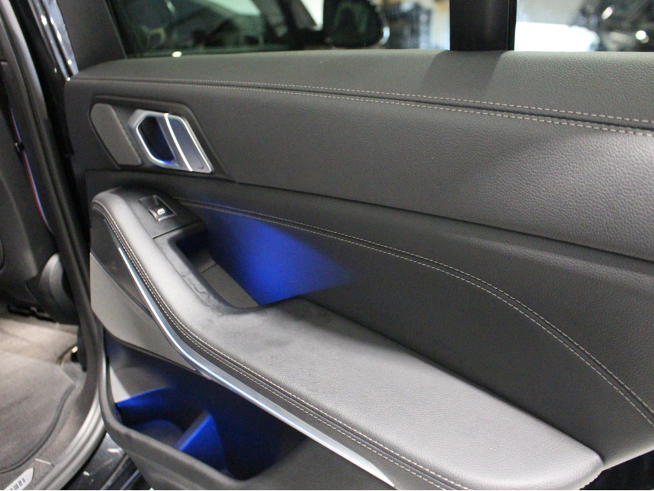 2021 BMW X5 - image 27