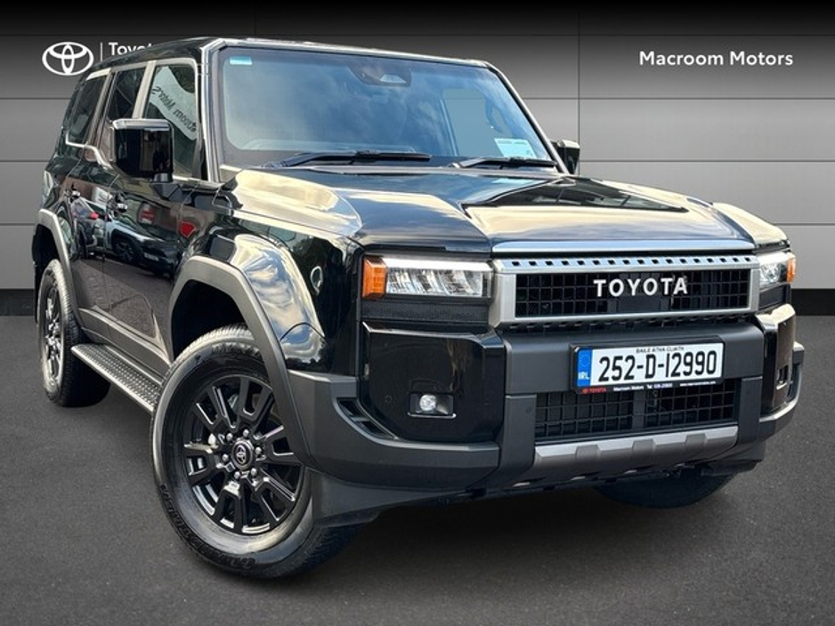 2025 Toyota Landcruiser Land Cruiser (N1) FRESH XELECTION OF TRADE INS €70,000