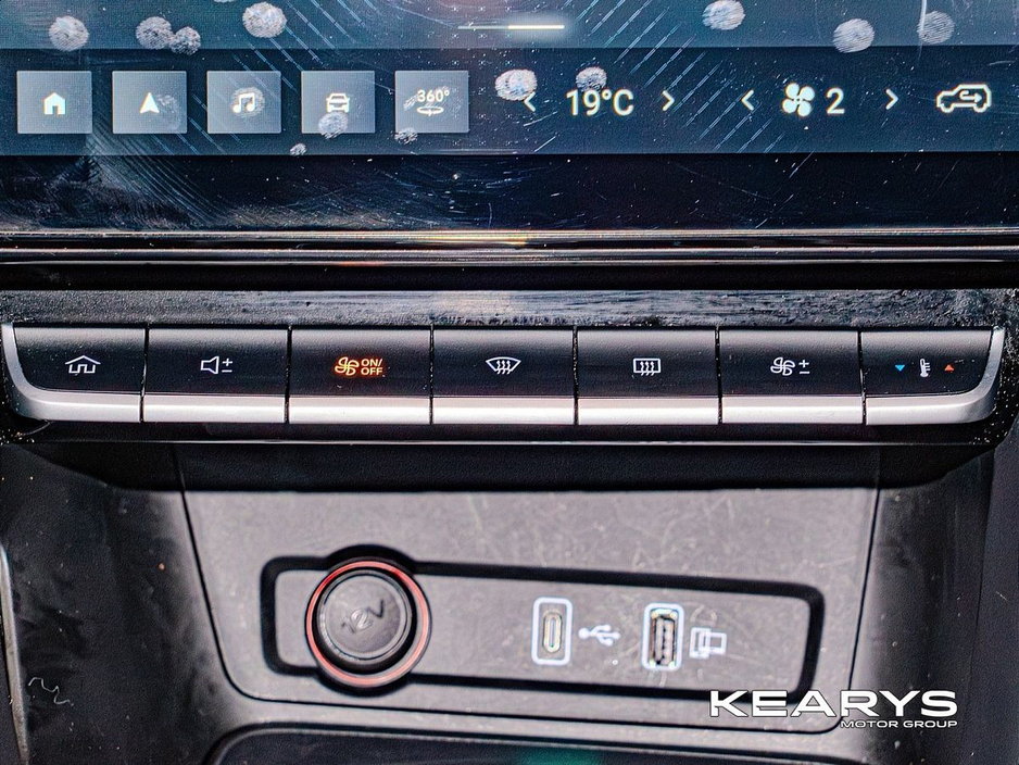 2023 MG ZS - image 33