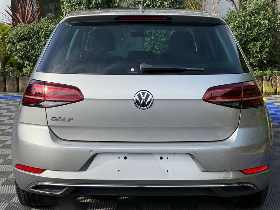 2019 Volkswagen Golf - image 16