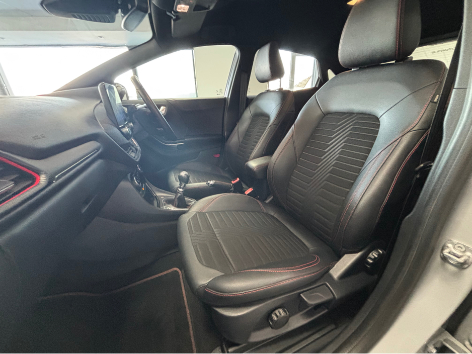 2021 Ford Puma - image 14