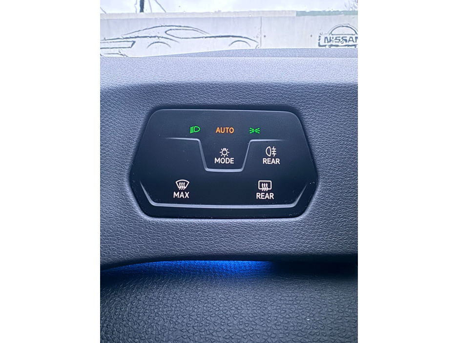 2021 Volkswagen ID.3 PRO 107 KW LIFE 62KWH 145HP 5DR €15,999