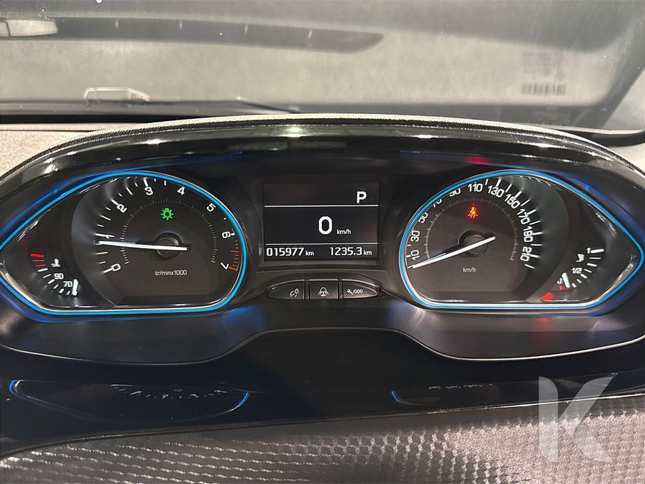 2020 Peugeot 2008 - image 20