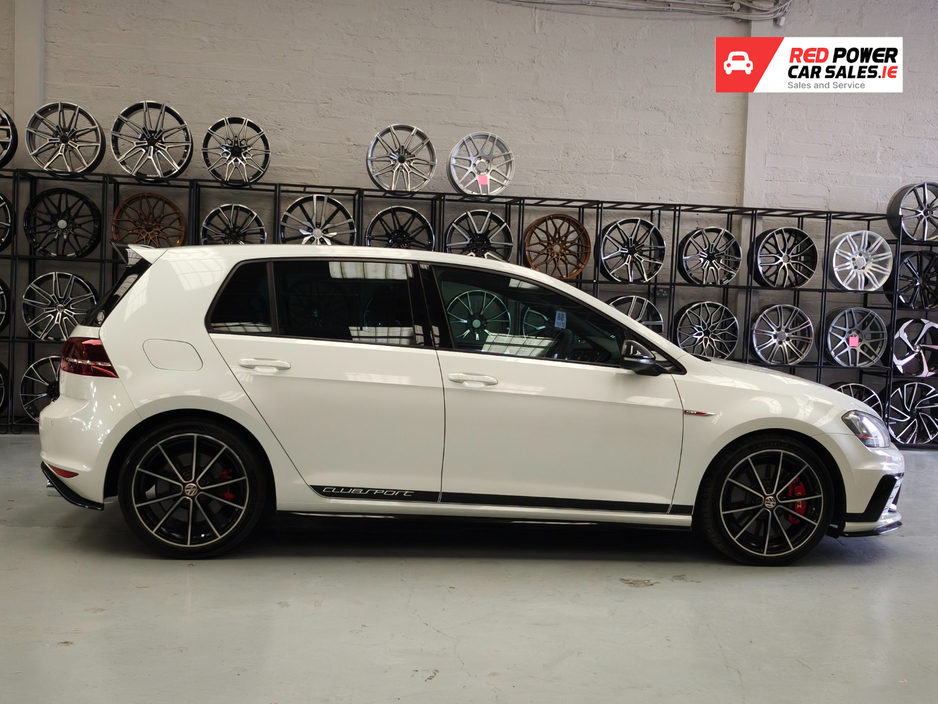 2016 Volkswagen Golf GTI Clubsport Street Edition//LOW KMs €25,950