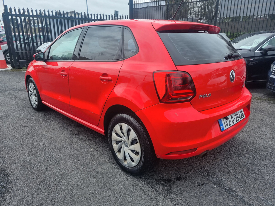 2014 Volkswagen Polo - image 12