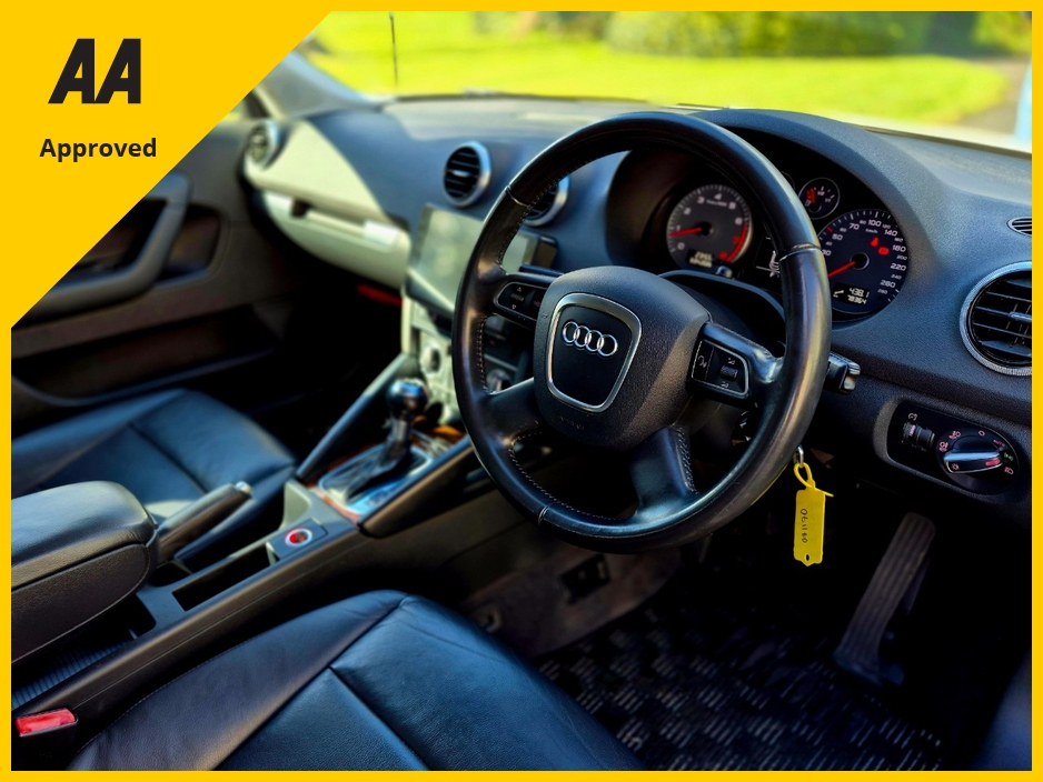 2012 Audi A3 - image 4