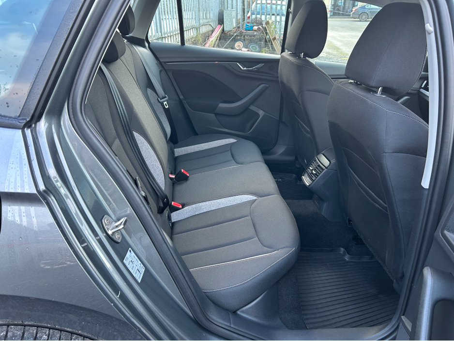 2025 Skoda Kamiq SEL Petrol 1.0 TSI 115HP €27,995