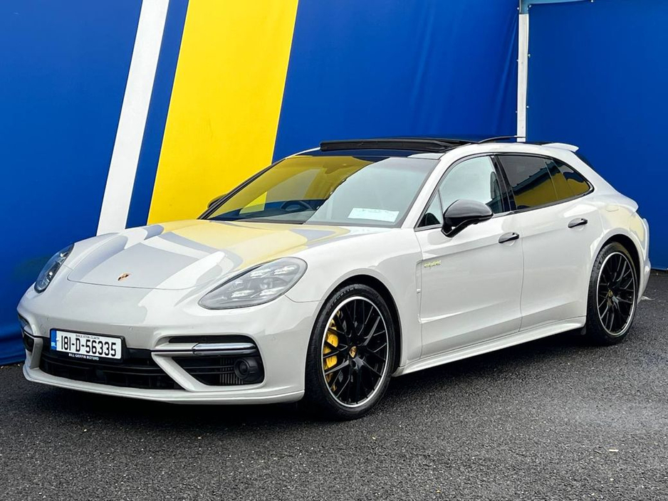 2018 Porsche Panamera - image 18