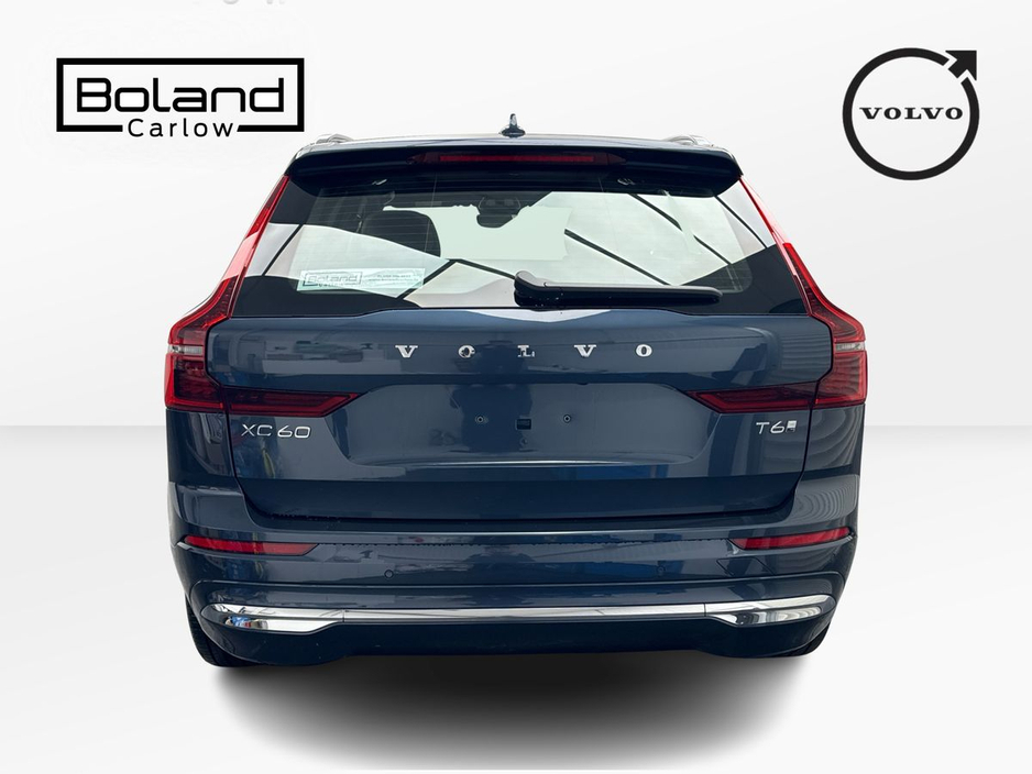 2026 Volvo XC60 - image 12