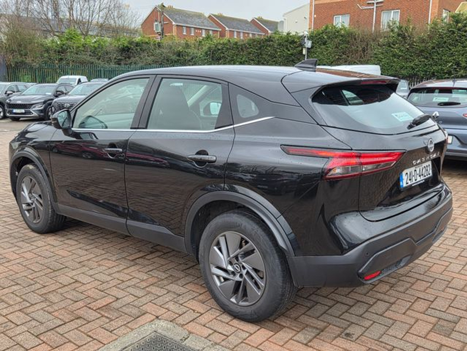 2024 Nissan Qashqai - image 3