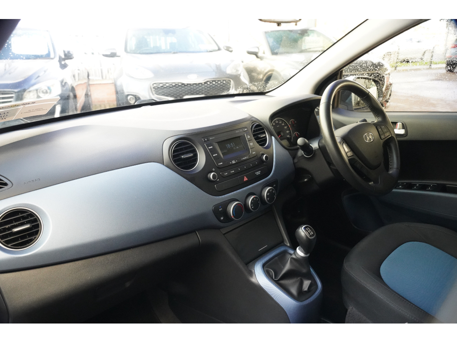 2019 Hyundai i10 - image 19