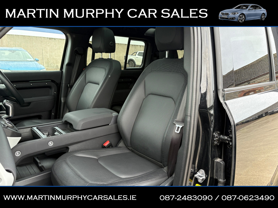 2023 Land Rover Defender 110 3.0 D250 X-DYNAMIC 7 SEATS €89,950