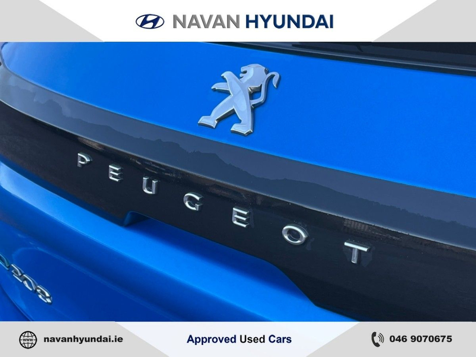 2023 Peugeot 208 Electric 136bhp (50 kWh) GT €19,950