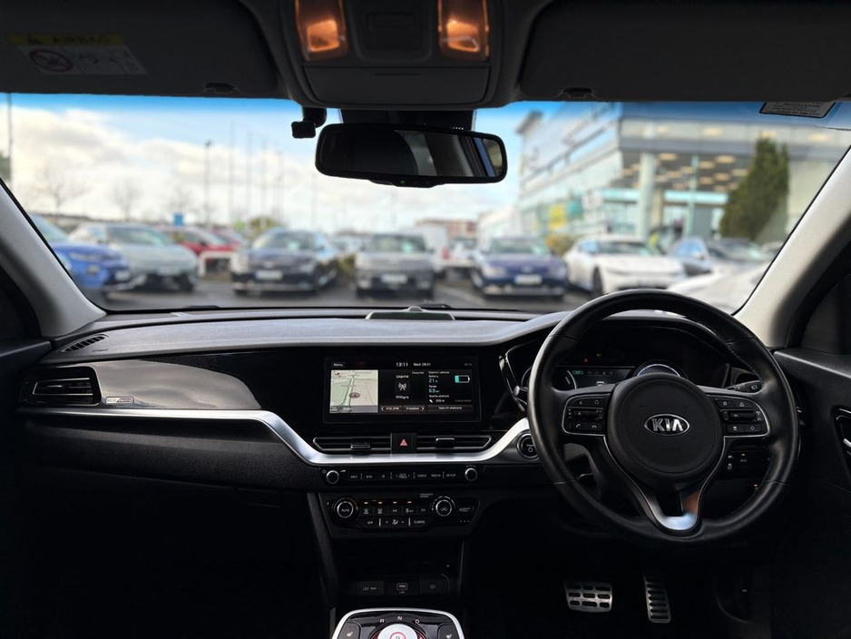 2021 Kia Niro E- Niro (64Kwh) 450km range €22,995
