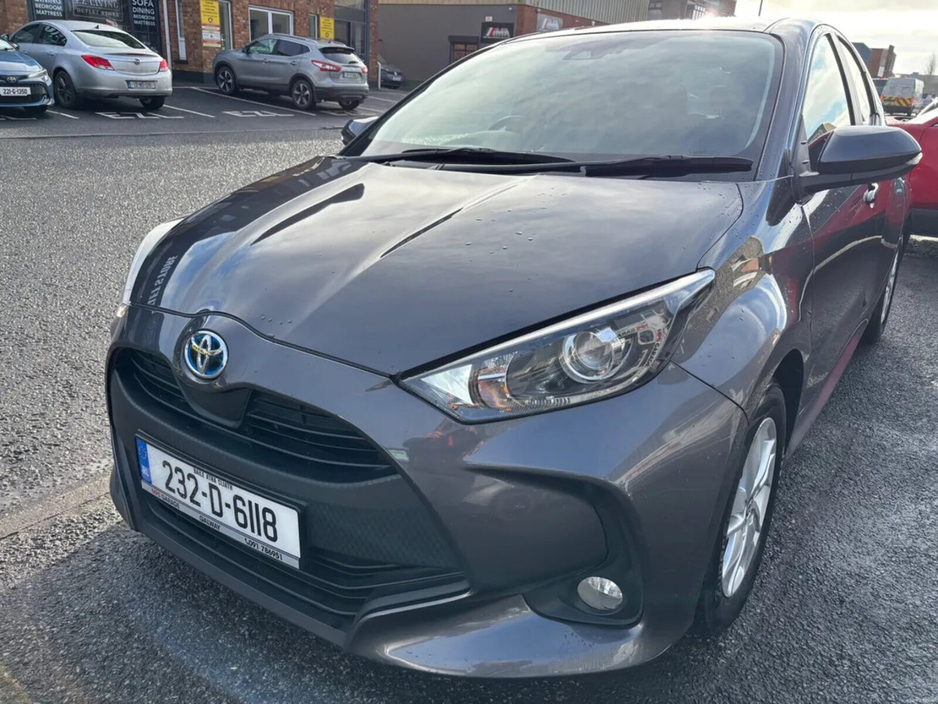 2023 Toyota Yaris 1.5 Hybrid 5Dr Luna €19,950