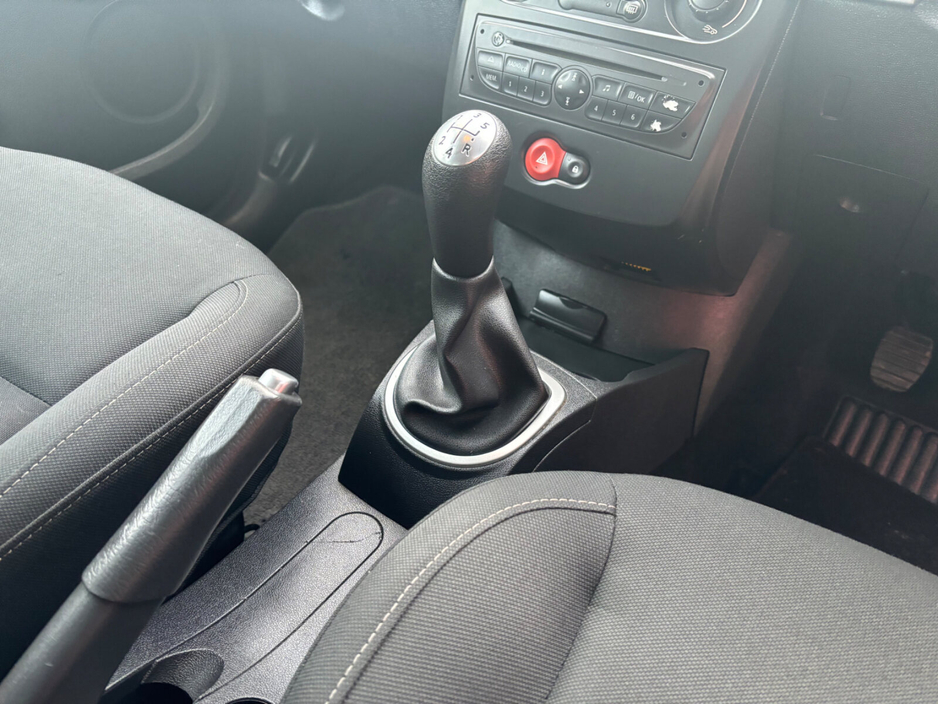 2010 Renault Clio 1.2 16V ETH ROYALE ECO €2,950