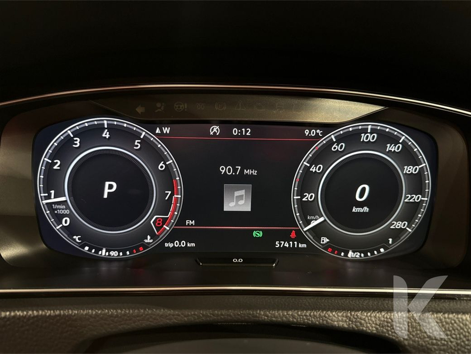 2019 Volkswagen Golf - image 25