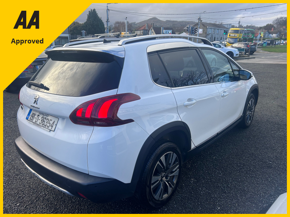 2019 Peugeot 2008 2019 PEUGEOT 2008 1.2 PETROL AUTO PAN ROOF €13,950