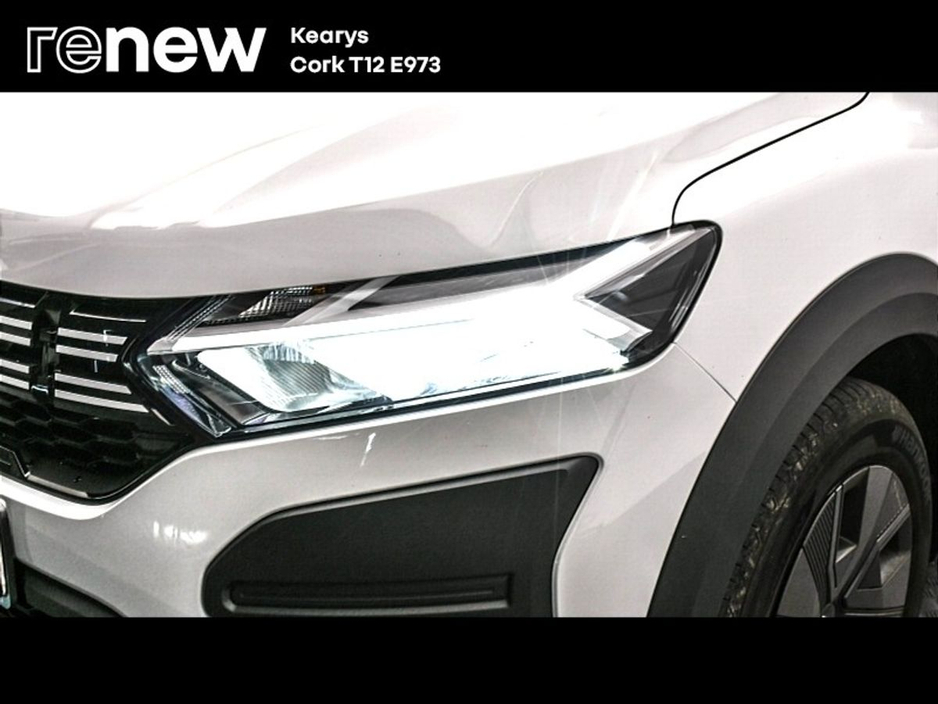 2025 Dacia Sandero Stepway Essential TCe 90 GSR2 €20,900