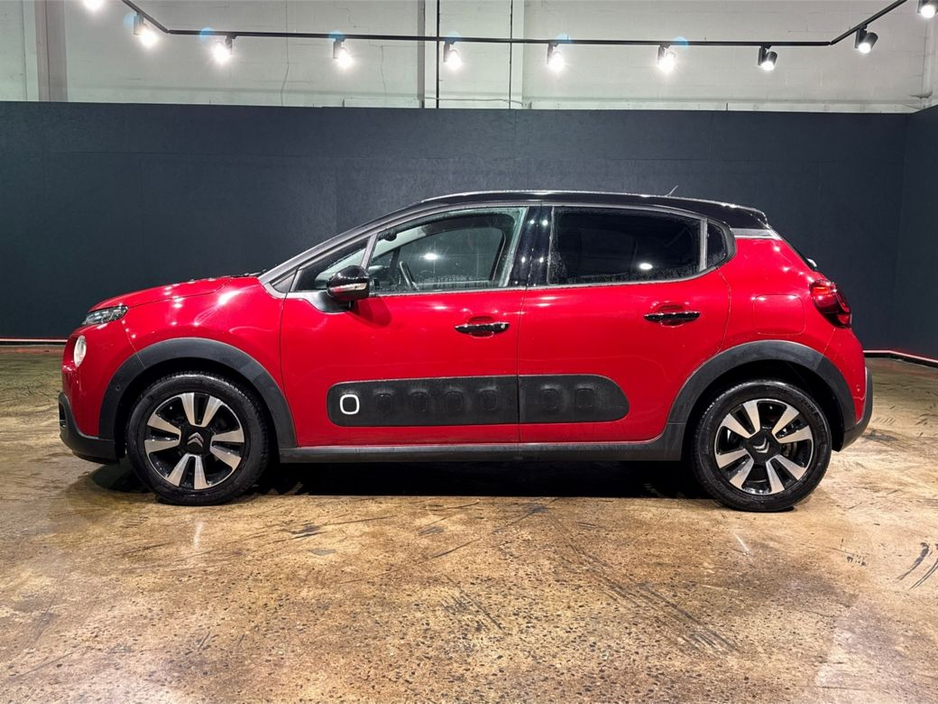 2019 Citroen C3 1.2 AUTOMATIC - RED/BLACK TWO TONE - FACTORY ALLOYS - REVERSE CAMERA - MULTI FUNCTION STEERING WHEEL - CRUISE CONTROL €12,950