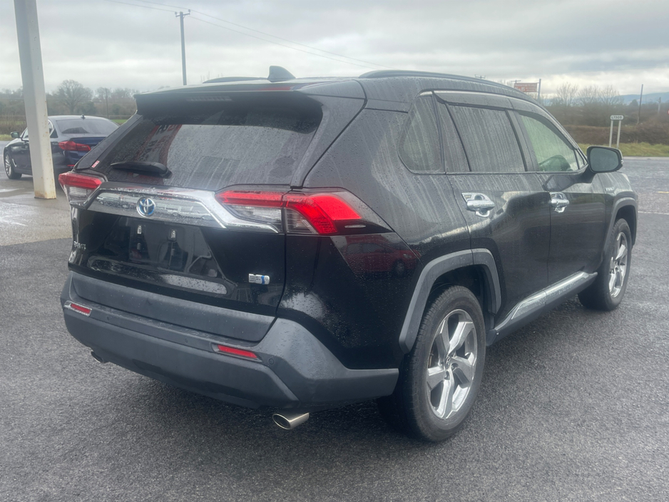 2019 Toyota Rav4 - image 7