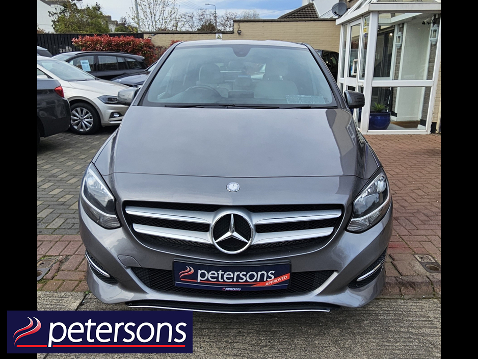 2015 Mercedes-Benz B Class - image 3