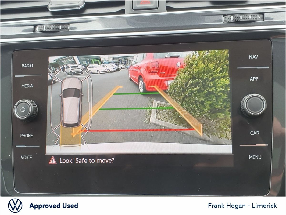 2023 Volkswagen Tiguan Allspace - image 11