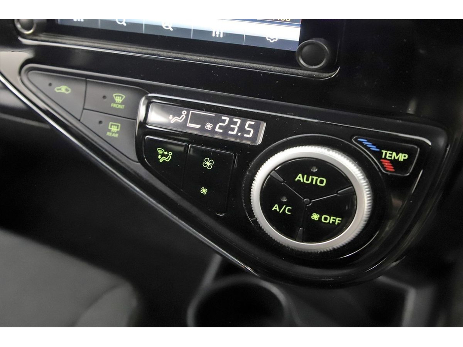 2020 Toyota Aqua 1.5 VVT-i HYBRID *REVERSE CAM*ANDROID CAR PLAYER*PARK SENSORS* €14,280