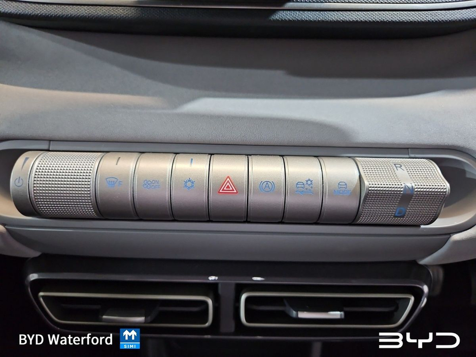 2026 BYD Dolphin Surf *Finance Rates from 3.5%* Order now for 261 delivery. COMFORT MODEL - 43.2kWh battery, up to 310km range. Includes 360 Surround Camera, Adaptive Cruise Control, Climate Control, Heated Seats, Sat Nav, €25,763