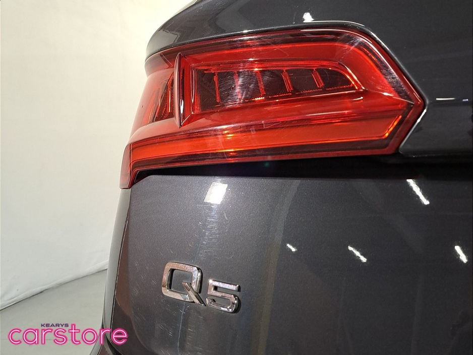 2020 Audi Q5 - image 19