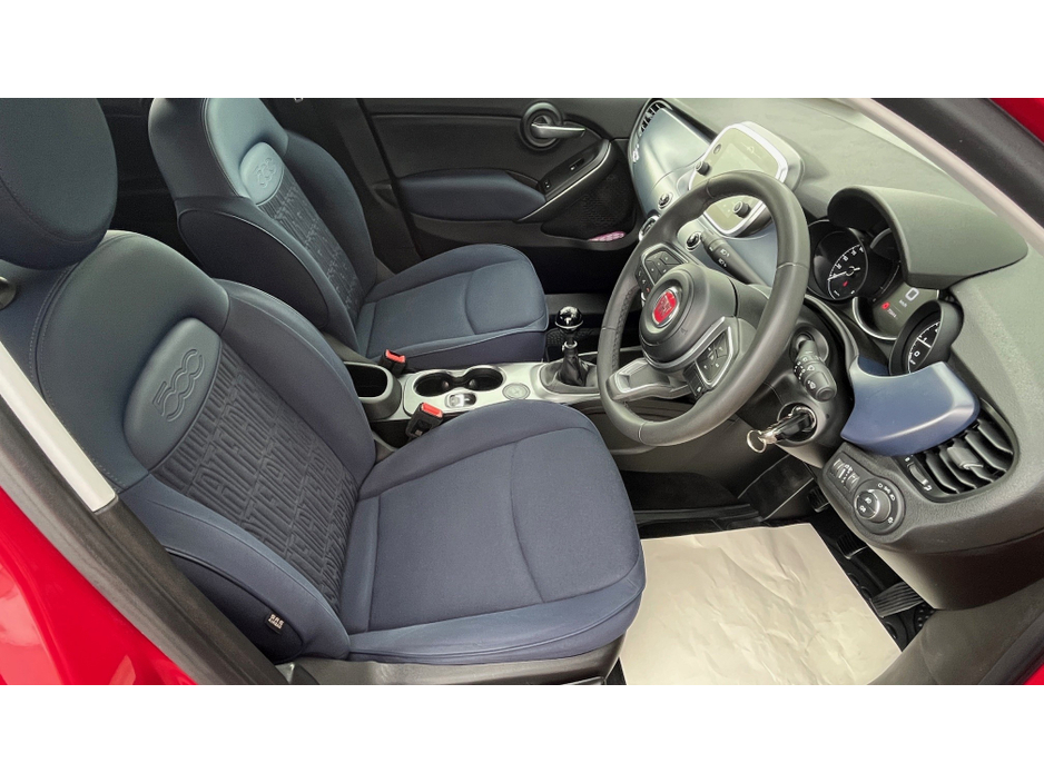 2023 Fiat 500X - image 6