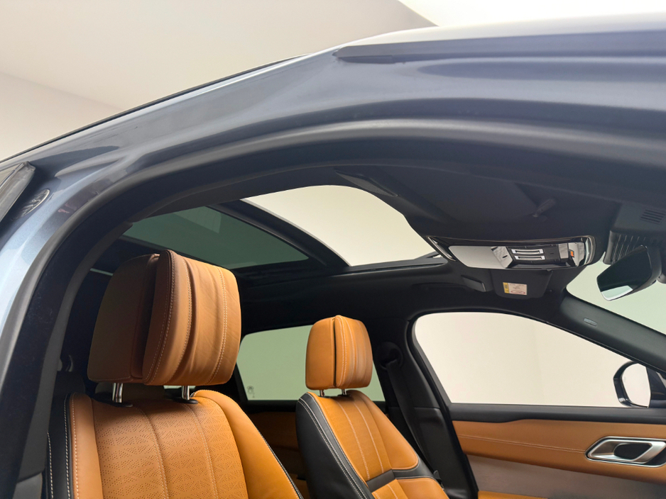 2022 Land Rover Range Rover Velar R-DYNAMIC HSE *PAN ROOF* €51,990