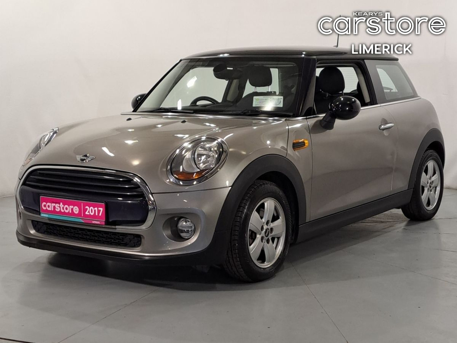 2017 MINI Hatch - image 7