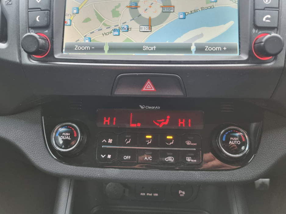 2014 Kia Sportage - image 10