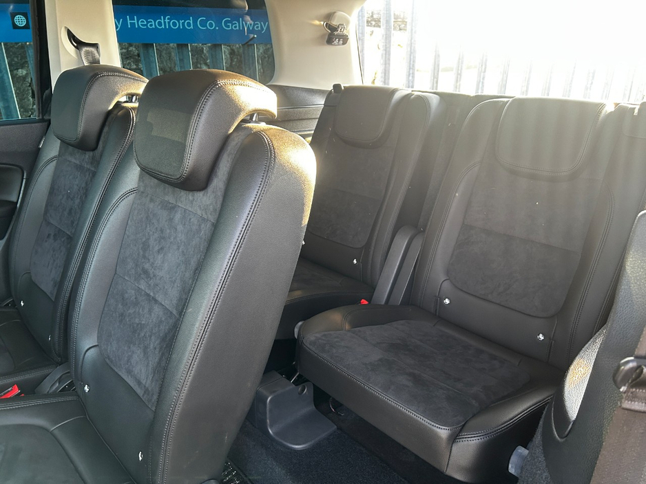 2020 Volkswagen Sharan - image 16