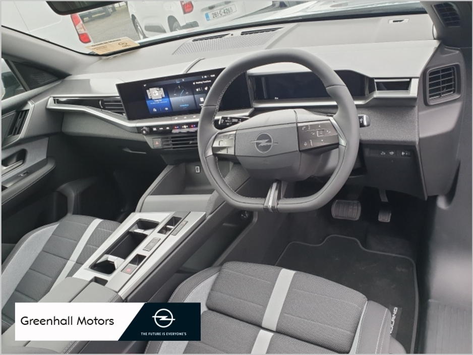 2026 Opel Grandland ELEGANCE PURETECH 13 €44,000