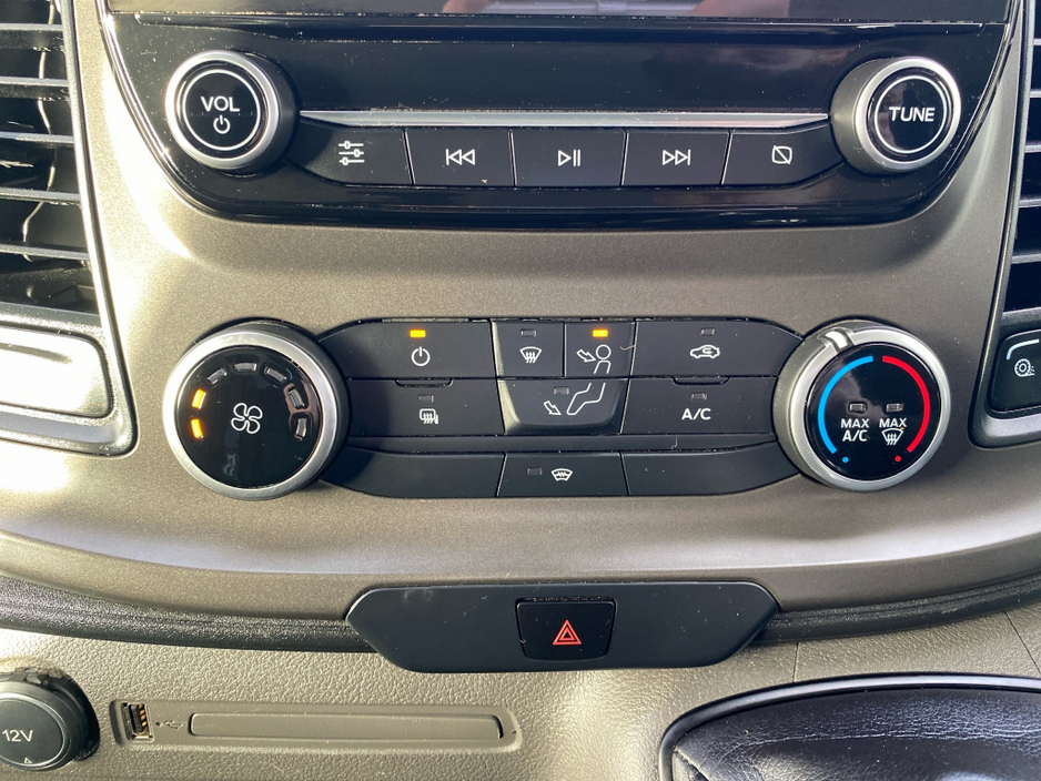 2022 Ford Transit - image 16