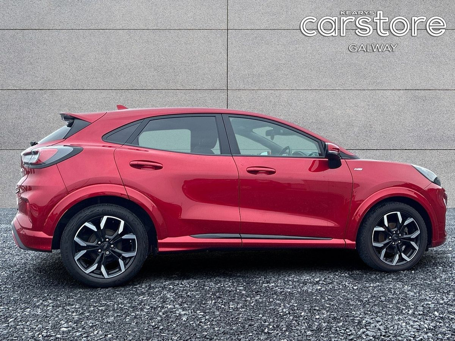 2023 Ford Puma - image 2